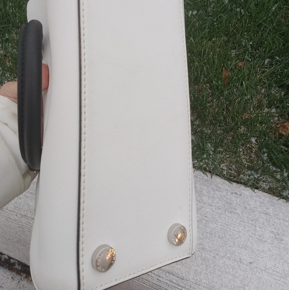 Sale🎄MICHAEL KORS purse - Picture 5 of 10